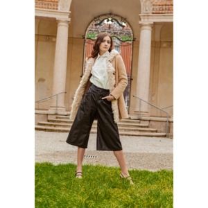 Meet your Posher, Toni